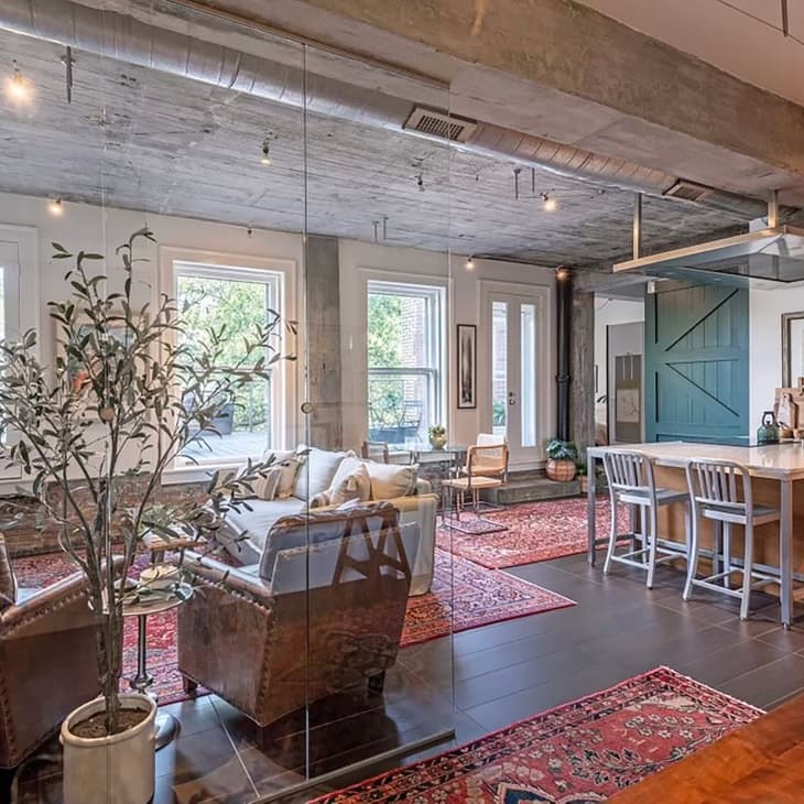 Industrial Style Savannah Apartment Photos Apartment Therapy